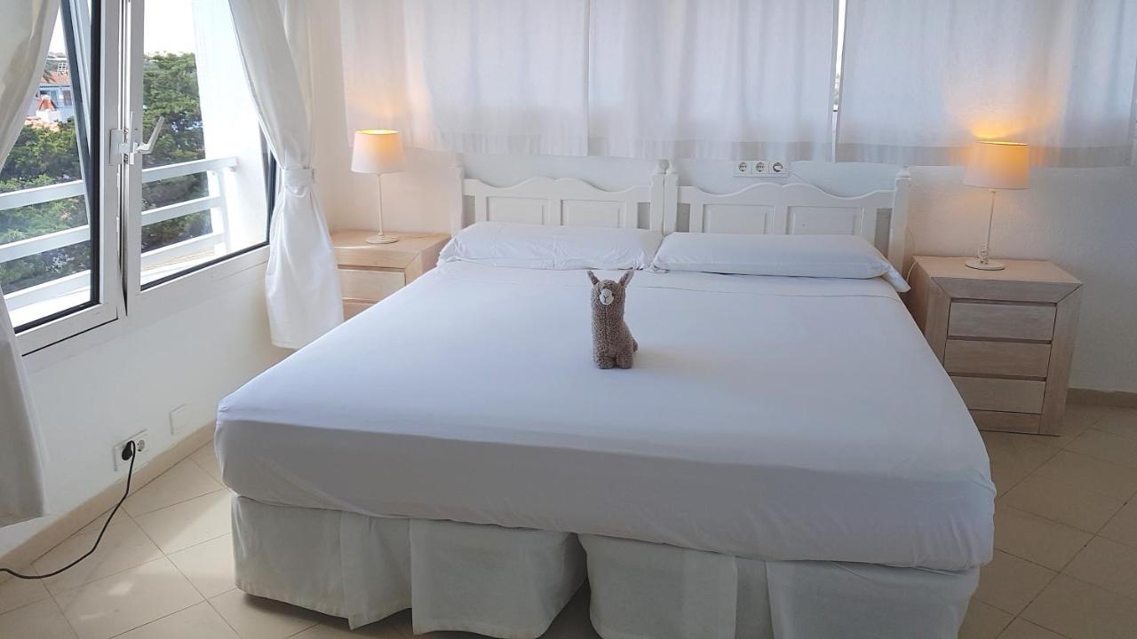 Starbal Villa Es Castell  Ngoại thất bức ảnh