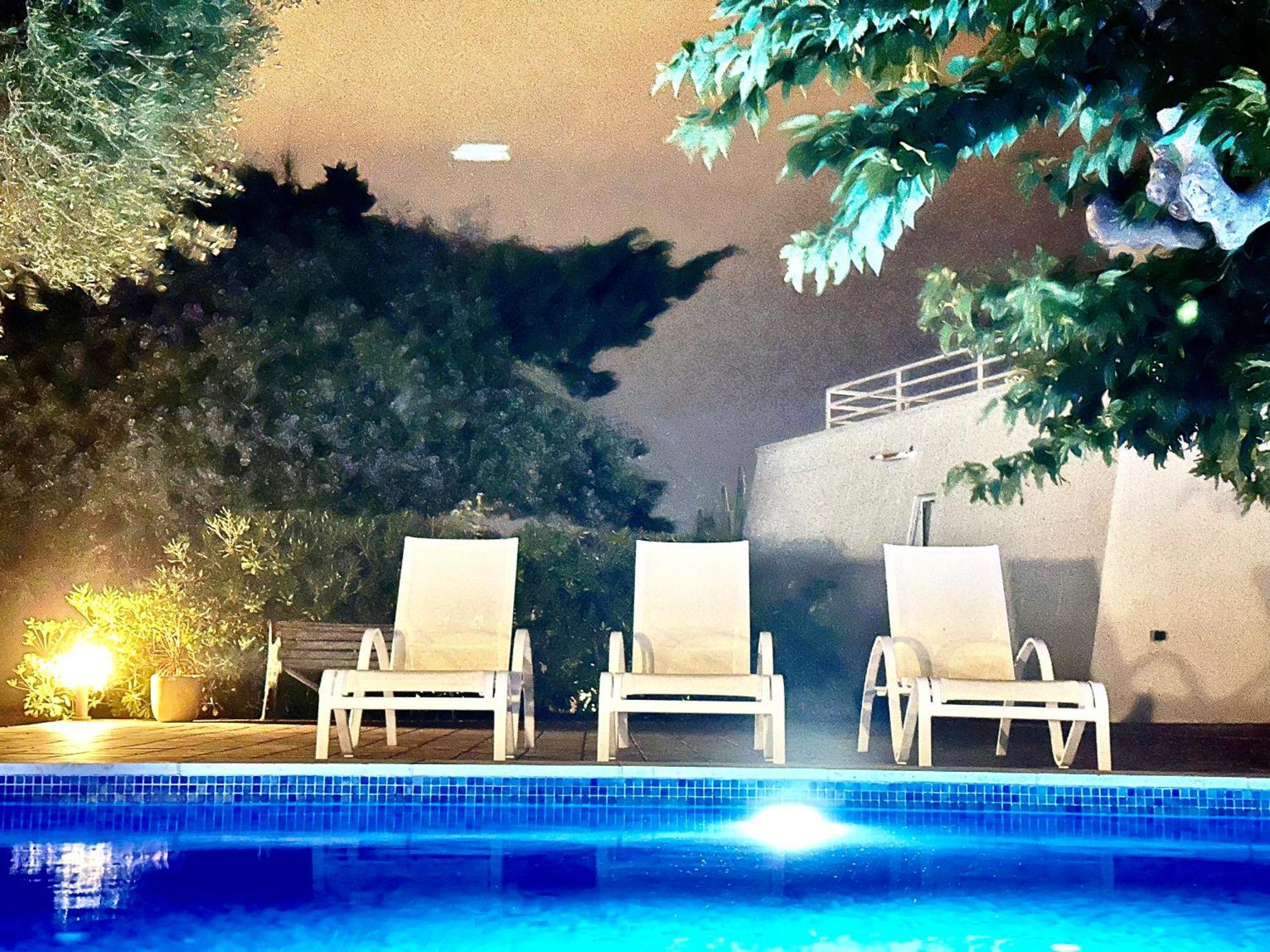 Starbal Villa Es Castell  Ngoại thất bức ảnh